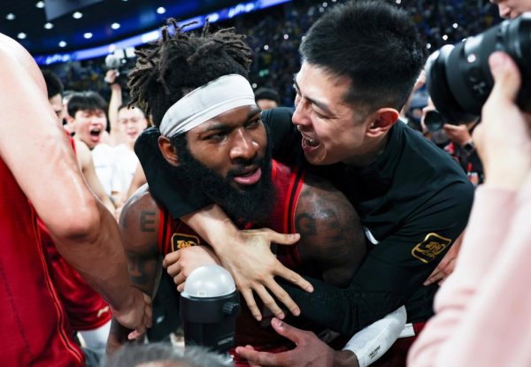 翻翻配资 “双奥之城”迈向“国际赛事名城”