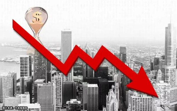 星火配资 建业新生活股价暴跌市值缩水 老将王俊“二进宫”能否力挽狂澜