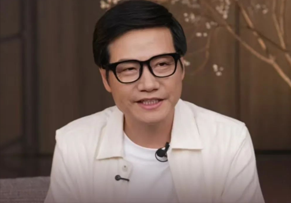 日升策略 车主喊话雷军：别直播了，给我们一个解释吧