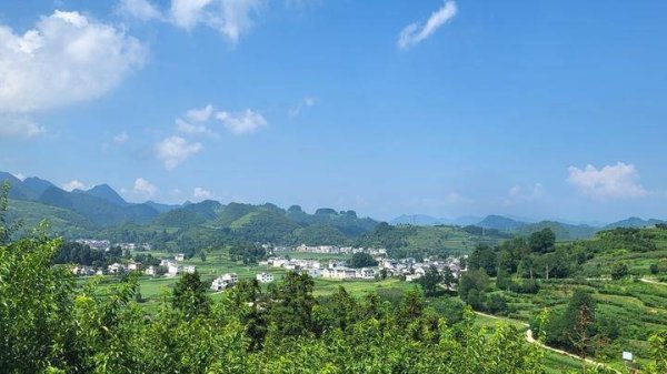 广瑞网 桐梓“田园官仓” “候鸟”避暑“故乡”